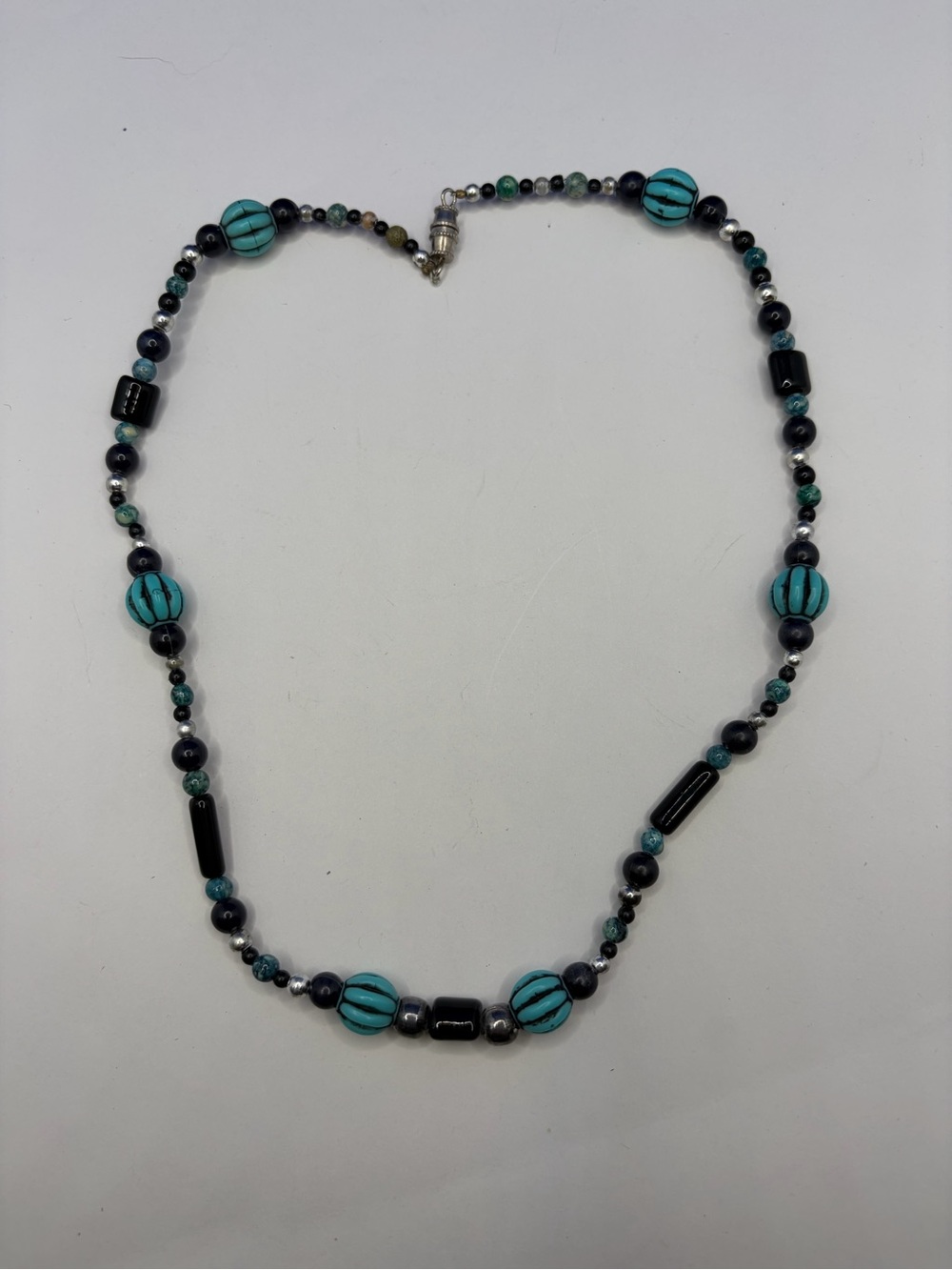 Turquoise Blue & Black Beaded Necklace Silver Tone Boho Southwestern Style